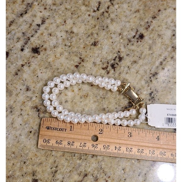 NEW! Vintage Signed Napier Double Strand Faux Pearl Bracelet Gold Tone Clasp - Picture 7 of 8